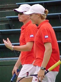 �V�����i���i�j�[